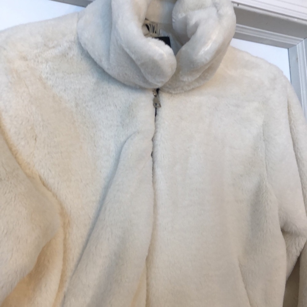 Say What fluffy jacket - Picture 5 of 11